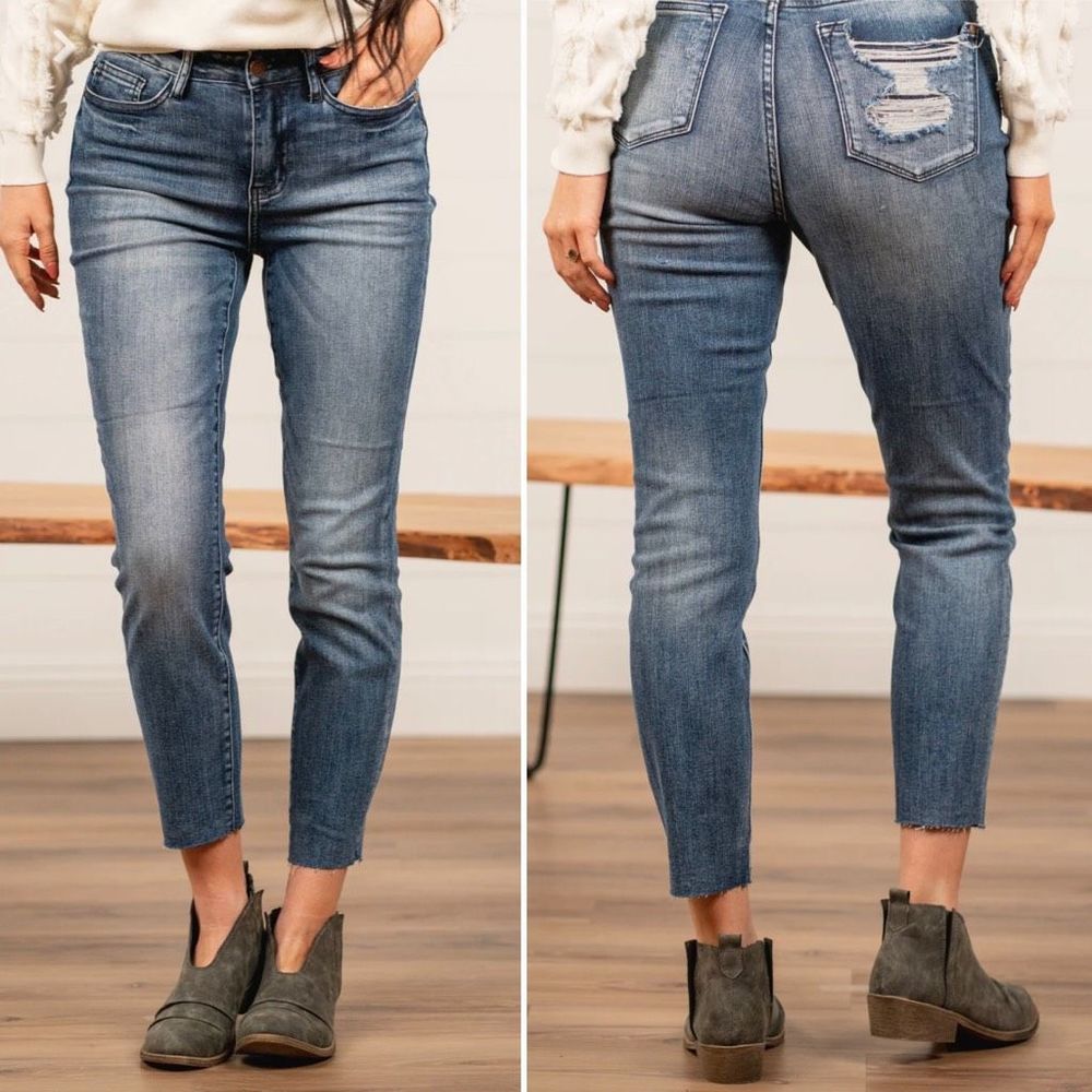 Judy Blue Shelly High Rise Relaxed Fit Jeans Bkue Size 14W